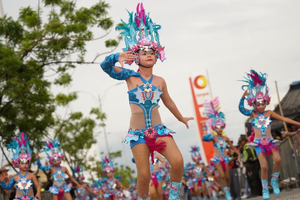 Más de 600 niños cordobeses se tomarán las calles este viernes en la Parada Folclórica Infantil de la Feria Ganadera